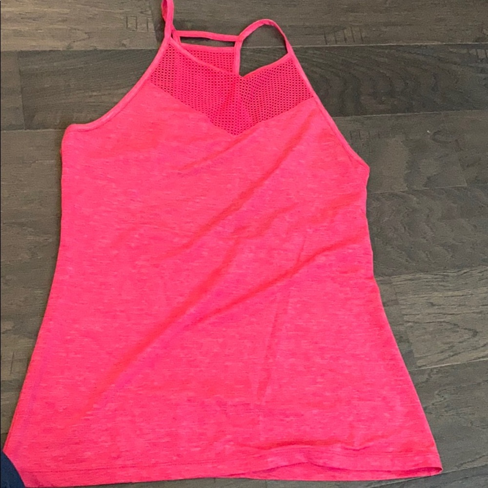Lorna Jane Workout Top size Large